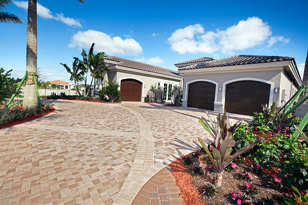 Reasons to Select Us for Your Driveway Paving Requirements in Bloomingdale, FL